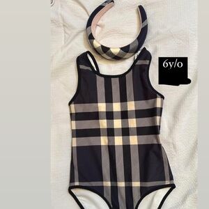 Burberry Swimsit w/headband